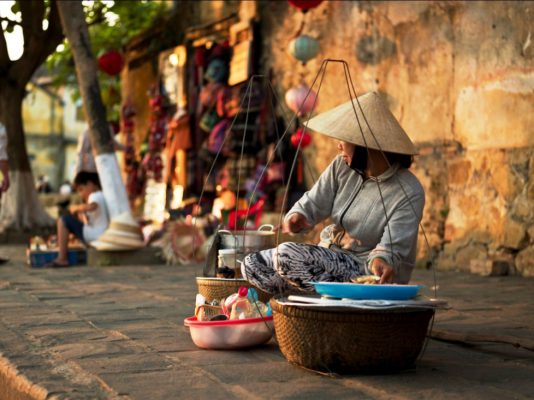 Best Street Food in Hoi An- Best Hue City Tour Travel