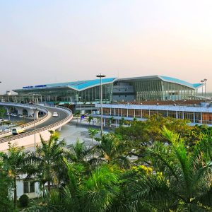 Da Nang airport to Hyatt Regency private car- Best Hue City Tour