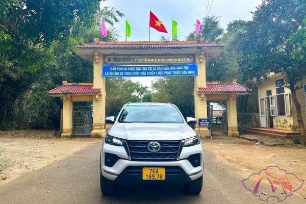 Hoi An to Dong Hoi Private Car- Best Hue City Tour