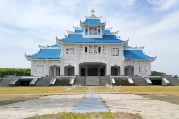 Private Car Dong Hoi To Da Nang - Best Hue City Tour