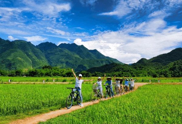 Hanoi to Mai Chau by private car- Best Hue City Tour Travel