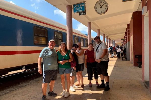 Dong Hoi Train Station to Phong Nha by car