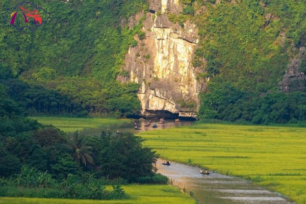 Dong Hoi To Ninh Binh By Private Car Transfer - Best Hue City Tour