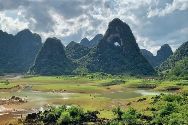 Mat Than Mountain - God Eye Mountain Cao Bang