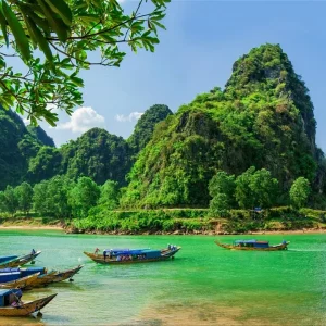 Hanoi To Dong Hoi By Private Car Rental - Best Hue City Tour