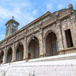 Mui Ne To Nha Trang Car Transfer - Best Hue City Tour