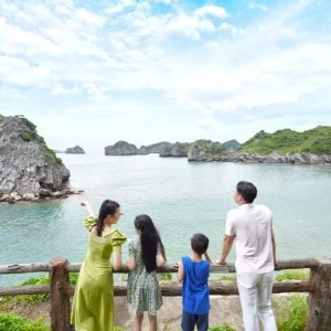Private car Cat Ba Island to Moc Chau - Best Hue City Tour