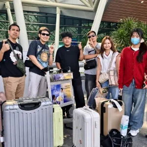 Ho Chi Minh Airport To Hau Giang By Private Car - Best Hue City Tour