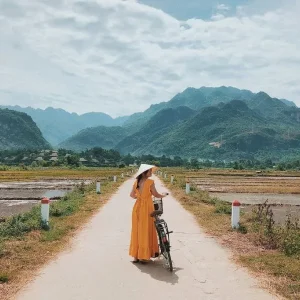 Pu Luong To Mai Chau By Private Car Transfer - Best Hue City Tour